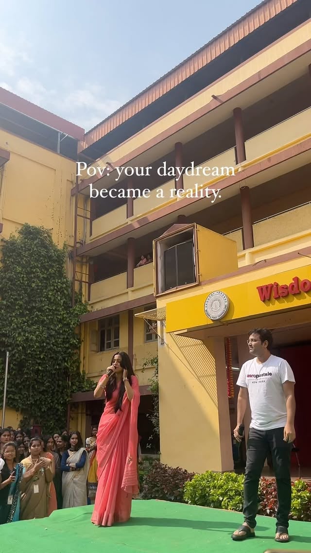 Literal magic 🩷Thankyouu so much @music.srikrishna anna for coming to St.Francis and making it such a memorable day! My 2022-23 was filled with me daydreaming about performing on stage with you and the opportunity came to me in the most unexpected way possible. Thankyou very much for being a mentor that I have been and shall look up to in future too! #singer #music #performance #collegefest #singerkrishna #vinuthna #thaman #mahesbabu #sarkaruvaaripaata💥💥💥 #mamamahesha💥💥 #fypシ #kurchimadathapetti #trendingreels #telugu #ammayi #djtillu2 #collegelife #saree #keerthysuresh #reels #jonithagandhi #anirudh #trending #instareel #gunturkaram🌶️ #vinuthna by @vinuthnaa_