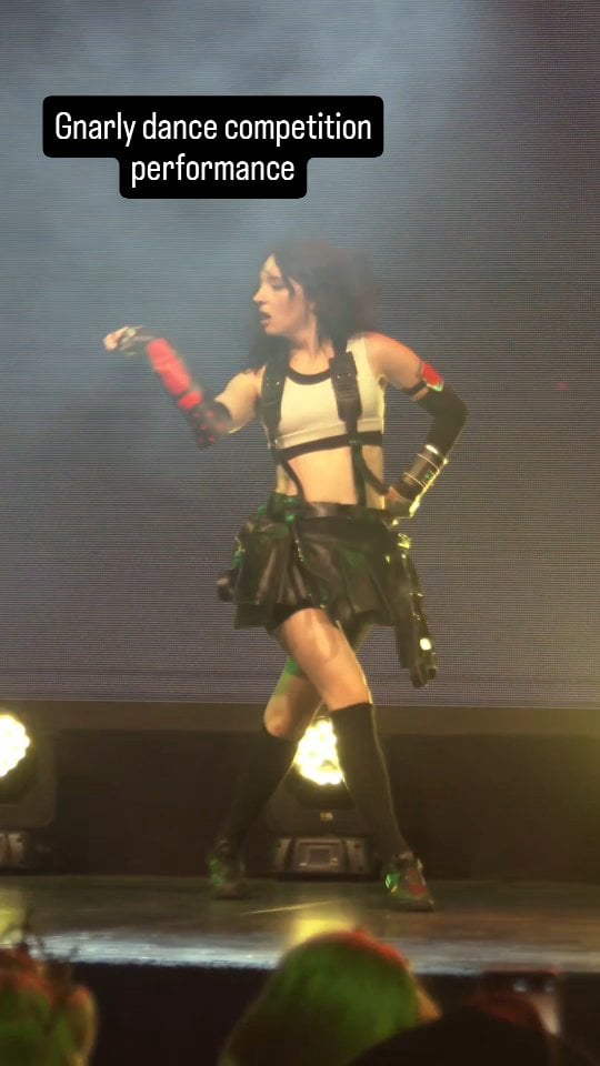 This was my Abunai 2025 Dance Performance for the competition! seriously one of the coolest things I've done regarding dancing thus far. The other dancers were incredible and backstage was only good vibes and cheering eachother on. I had a blast! I didn't win, but I got close enough. I'll definitely keep performing because this was just amazing. Special thank you to all my friends who came to support me and send me their videos and telling me how proud they are of me whahah that was really sweet. Also the crowdddd you guys were absolutely AMAZING thank you for giving me so much energy back 🥹🙏 the full perfomance is on my youtube channel since I can't post the entire thing without it being muted. #dance#fyp#viral#cosplay#katseye @abunaicon @katseyeworld by @sususcosplays