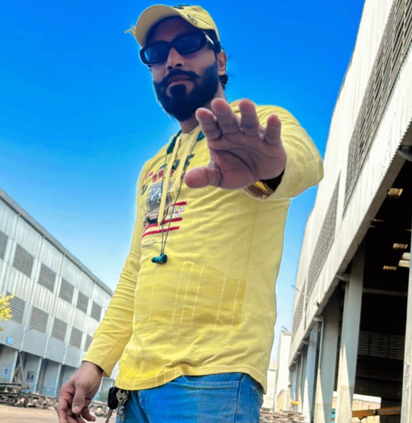 No more picture
#picture #photography #mypic #photoshoot #model #viral #instagram #avishek007