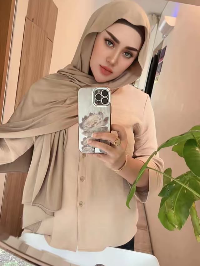  by @sissy_firman