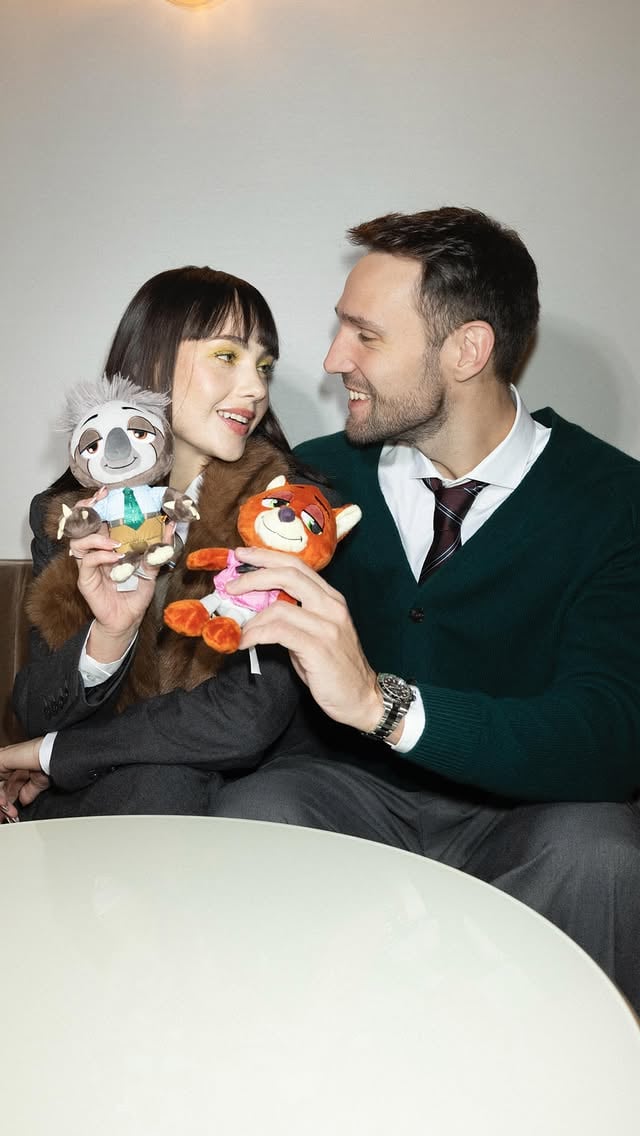 Quando si dice “lavoro di squadra 🤝” Appena il Bradipo finisce, ci vediamo al cinema 🎬 perché é uscito Zootropolis 2 😍🦥@disneyit #zootropolis2 ad