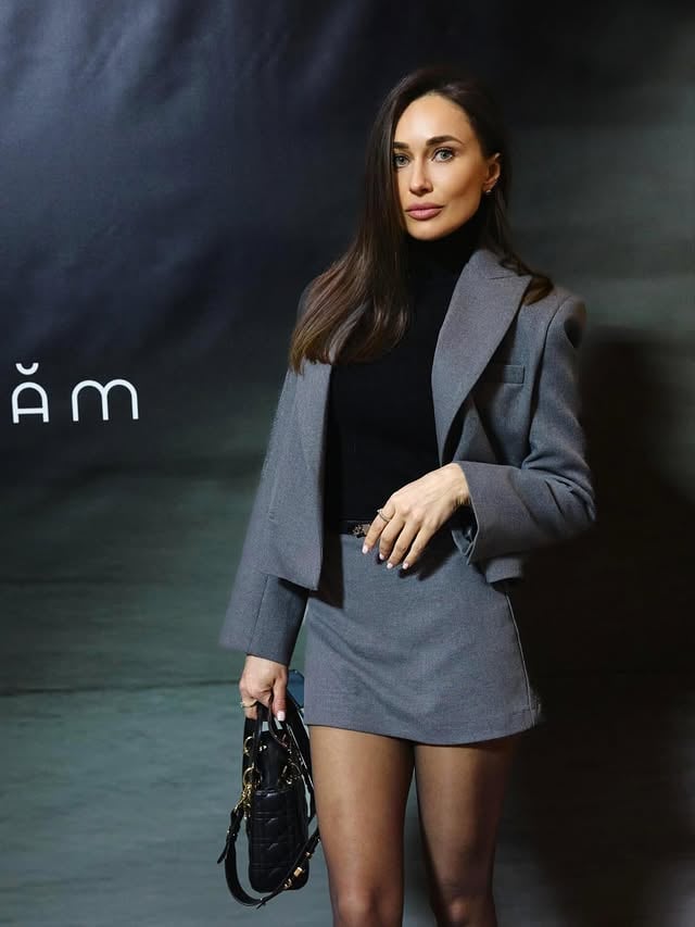 Закрили @ukrainianfashionweek_official Фото @julia.freshsight 📸 by @yla__yla