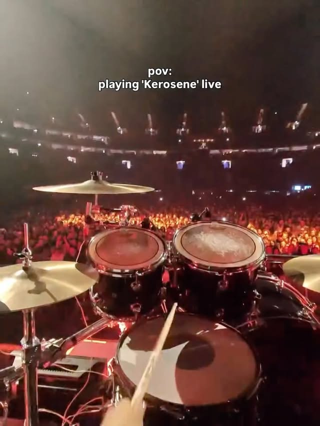 pov: you’re playing 'Kerosene' at The O2 in London 🤘🏻#thewarning #pov #raybanmeta #rockband