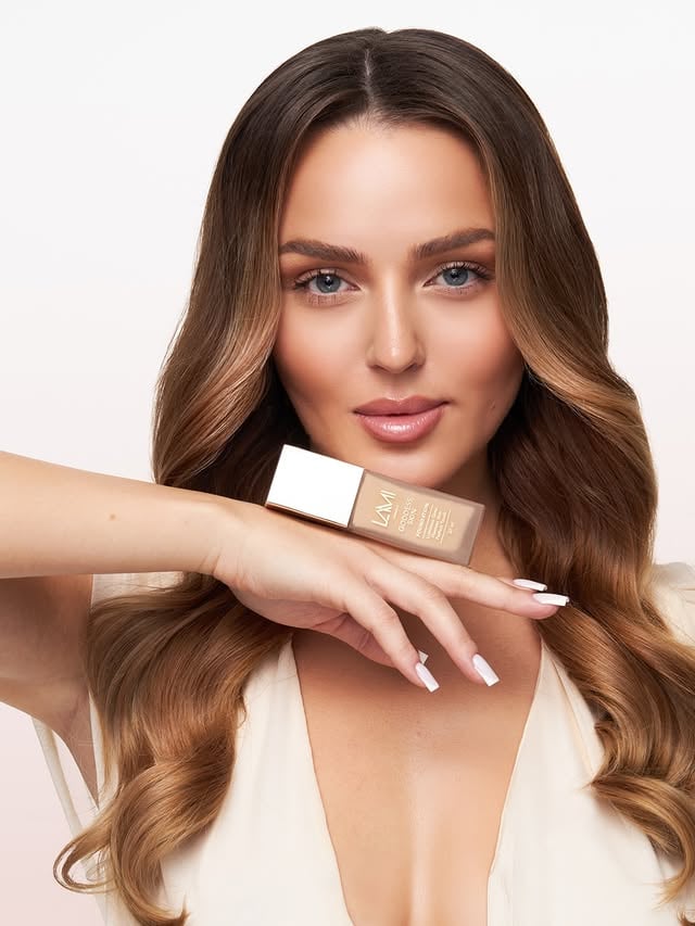 for @lamicosmetics_ by @niedziela.studio hair @wiatremczesane makeup @aleksandra.k_makeup by @sarateclaw