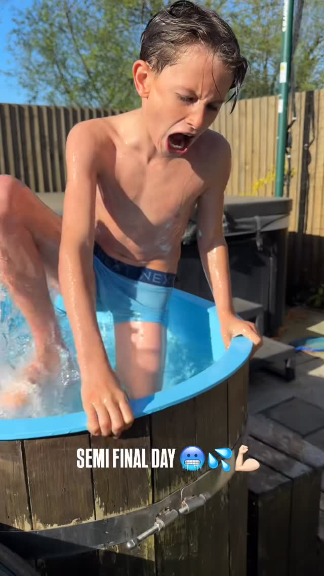 Semi final day!! 😀😀⚽️⚽️What do you do to get motivated!!?? Roman has ADD ( attention deficit disorder ) and struggles to stay focused, so ice baths and cold showers are a massive help to get him in the zone!! Excited for the match today! ⚽️🎯📈 by @romanwingrove
