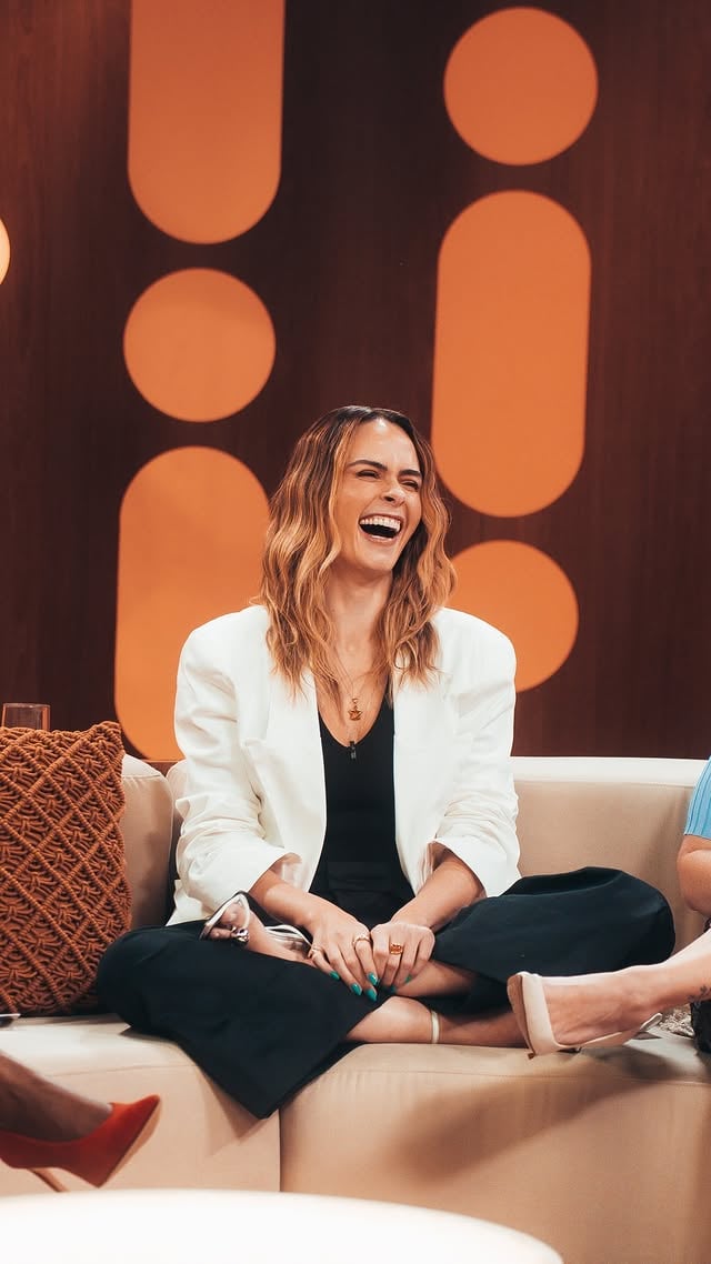 A estreia do #SaiaJusta tá muito especial! @anapaularenault, campeã do #BBB26, conversa com as Saias sobre o julgamento que uma mulher ambiciosa sofre na sociedade brasileira by @bbb