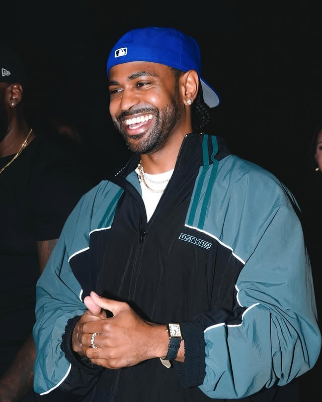 All over the place 🌍 by @bigsean