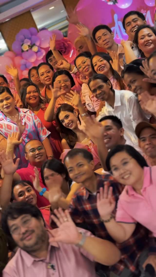 An early birthday party from my Team Andrea!The effort, the love, the time you put into this.. every year, without fail 🥹More than a birthday, this felt like a celebration of us ❤️ Our family that’s grown through the years.Thank you for staying, for supporting and for loving me the way you do. And to our new members.. thank you for joining in the fun! I’m so happy I got to spend time with all of you.Also to those who joined online to celebrate with us, I felt you too ❤️I carry all of you with me. I love each and every one of you. Always. Another +1! 😃Shoutout to my @sparklegmaartistcenter family for helping Team Andrea make this happen 🤗❤️ by @andreaetorres