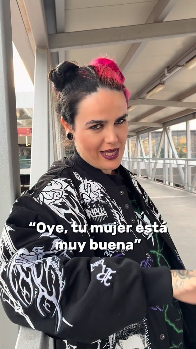 Feliz día de la visibilidad lésbica, guapis 🫰🏼😗🏳️‍🌈 by @aria_bedmar