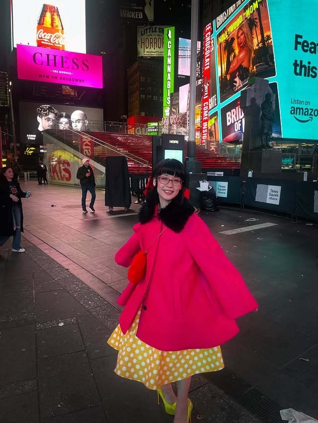 Newyork night walking🐾I went bar"woo woo" They need secret key for enter...💋Looove somuch this city, I'll back!#newyork #barwoowoo by @eri_kitami