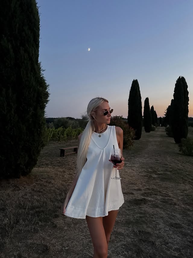 life again in a few weeks 🌞 #vacay #summer #ootd #zara #italy by @annisofiagerlach