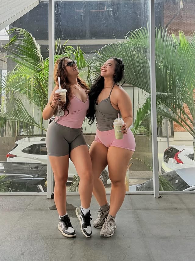balanced energy 🎀🫧🩶@intensityactive matching gym set 👀💫 by @tasyaaaanrd
