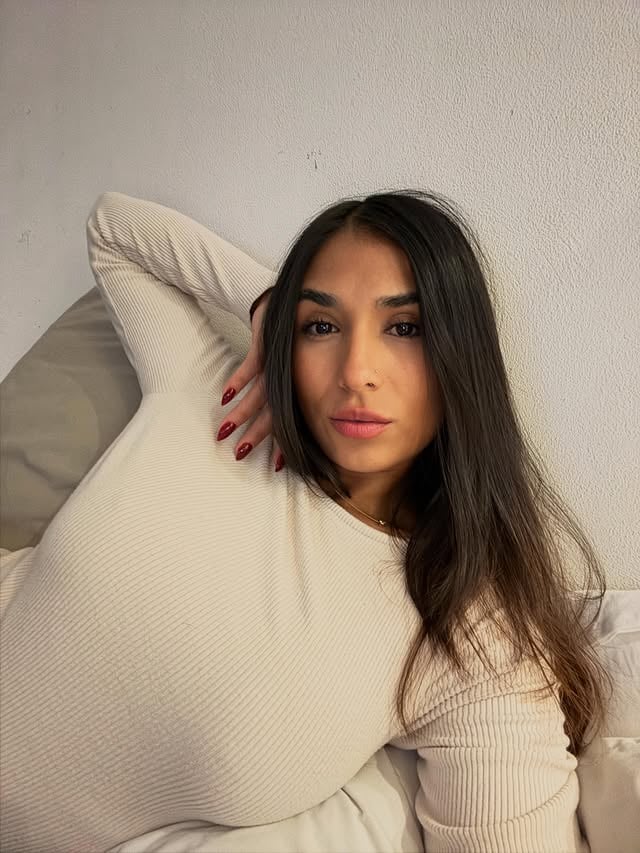 😚😚 by @natidellaschiava