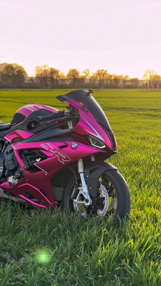 Dreams come true🩷🩷#bikelife #dreamscancometrue #s1000rr #motorcycle #cinematography by @pew.pio