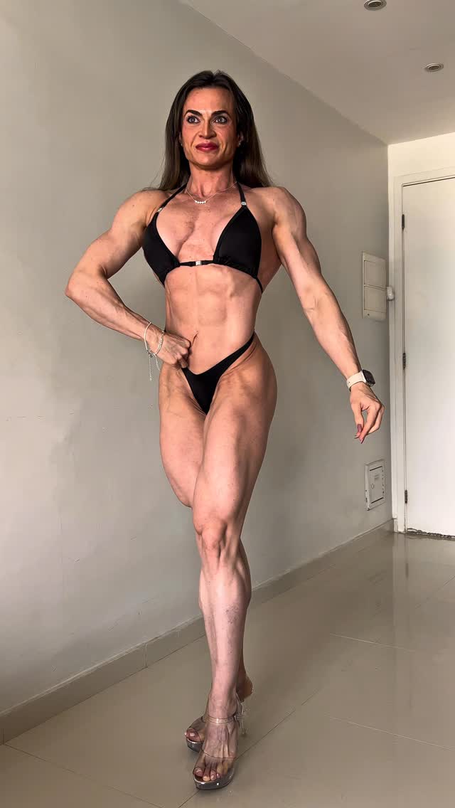 Figure não é só volume.
É postura, simetria, presença, disciplina e evolução construída todos os dias. 🔥