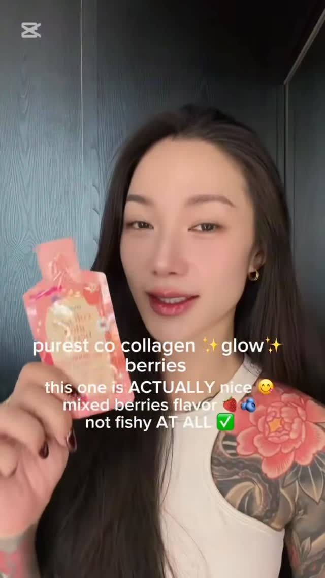 My favourite kind of self care lately = drinking something that tastes amazing AND gives me that healthy glow✨ @thepurest.co Collagen Glow Berries have been hitting different. literally glow-up in a sachet! 🔥 #thepurestco #collagen #collagendrink by @janejaneey