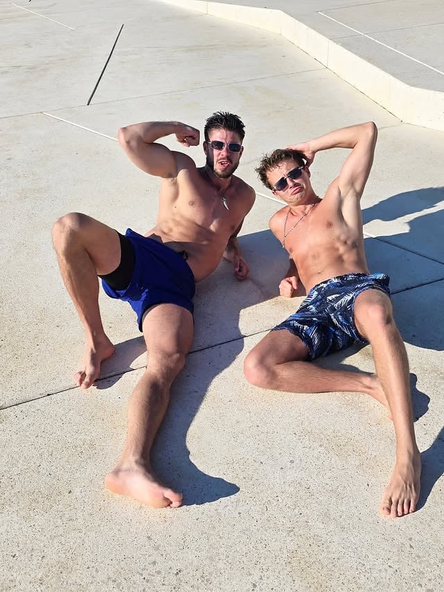 Some souls enter your life quietly, yet carry pieces of you when the world gets heavy.Not everyone is lucky enough to have people who stay when silence gets loud.Maybe we forget sometimes… but having real ones beside you is its own kind of wealth.#RealOnes #Loyalty #InnerPeace #ChosenFamily #GratefulHeart by @nikivranic
