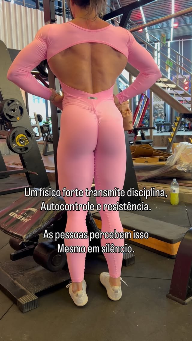O shape que você quer é construído na pequenas decisões do seu dia a dia.💖👊🏻