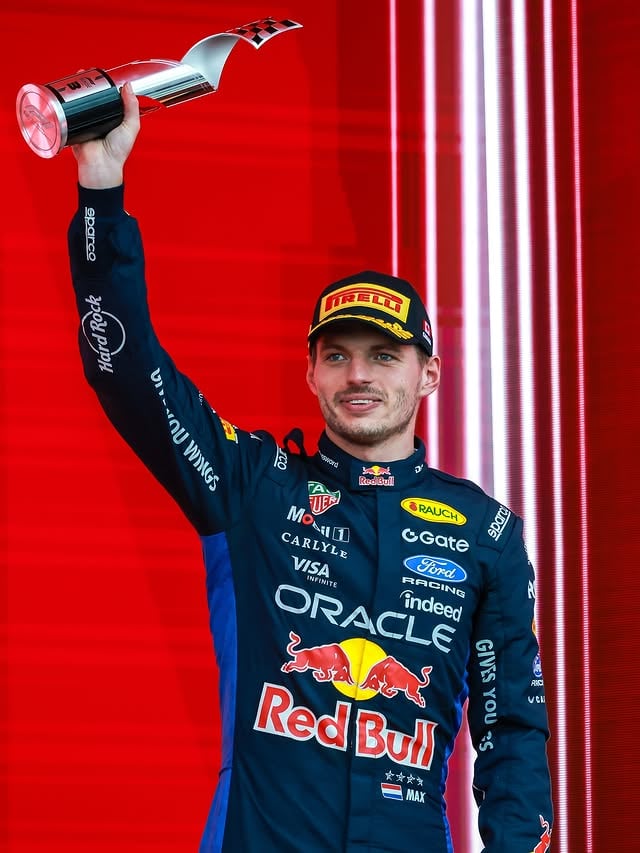 Feels good to be battling up front again and taking that first podium of the season 🙌 by @maxverstappen1