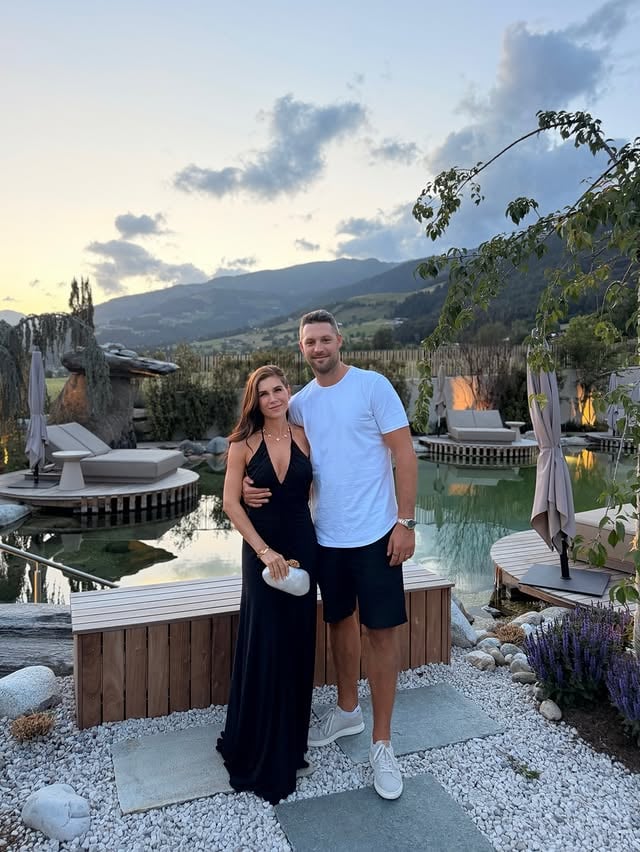 Me and my birthday boy🥹😍♥️#happybirthday #loveyou ♥️#blackdress #blackandwhite 🤍🖤 by @vladenkaaa