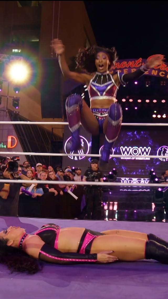 She said YOOOOOHOOOOO 😂Triple threat action is being served up TONIGHT when VICE TV hits the replay for WOW – Women Of Wrestling 📺If you missed this you missed the entire plot twist!Watch till the end the catch every minute tonight!9PM Pacific / Midnight Eastern on VICE TV 💀#WOWSuperheroes #WOW #WomenOfWrestling #ProWrestling #WomensWrestling by @wowmiamisweetheat