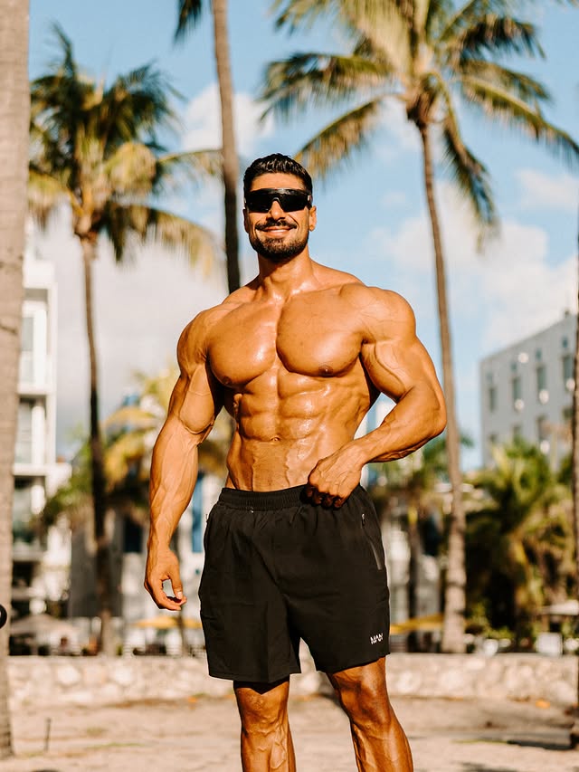 miami beach 🏝️ by @andreideiu_