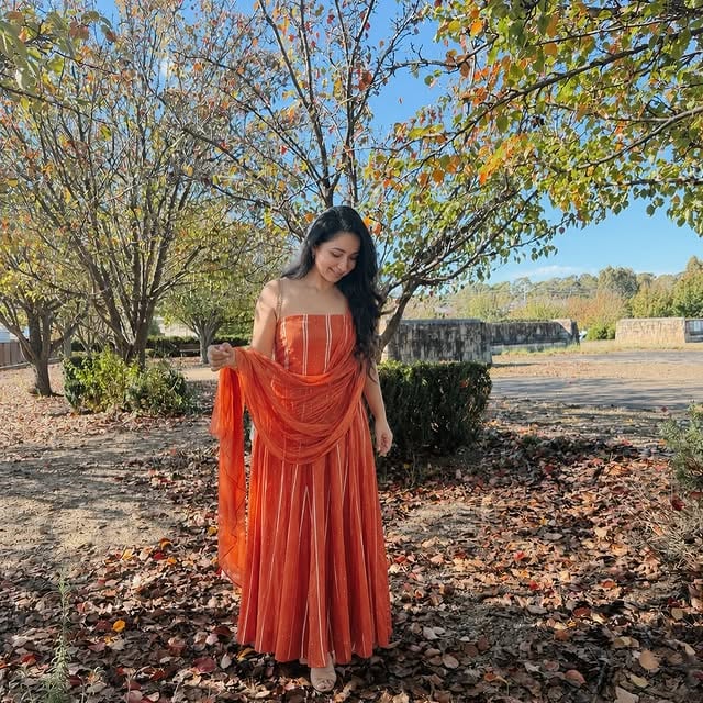 just collecting years & good outfits 🎂🥂🎀👗 @alka.hari by @alka.hari
