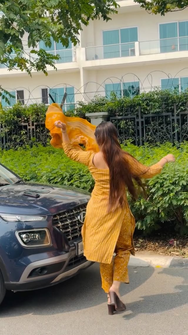 🔥⚡️@shiqaari@khyati_sharma_111 by @officiallprachiityagii_1