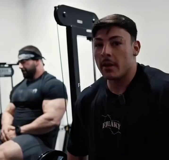GABRIEL GANLEYO METEORITO ☄️ QUE FEZ UM ABALO SÍSMICO DE ALEGRIA, ENERGIA BOA E CARISMA POR ONDE ELE PISOU 🪽O que tenho pra me pronunciar sobre você são esses momentos que vivemos juntos e somente isso.Hoje o que fica é a saudade.Mas eu estou lidando com isso da forma que eu sei que você gostaria que eu lidasse, que é, treinando e me preparando.Vá com Deus garoto e descanse em paz 🙏🏻💔🪽E é assim que eu prefiro lembrar dele e não de outra forma🙏🏻 by @leandroperespro
