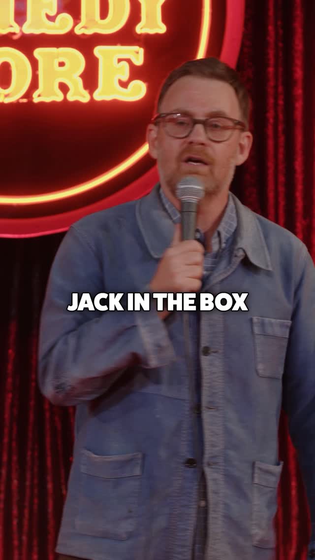 @kevingchristy loves fast food.Watch Kevin’s full Sets from the Main Room now on YouTube (link in our bio)Directed by: @paulyshore #jackinthebox #fastfood #thecomedystore #setsfromthemainroom by @thecomedystore