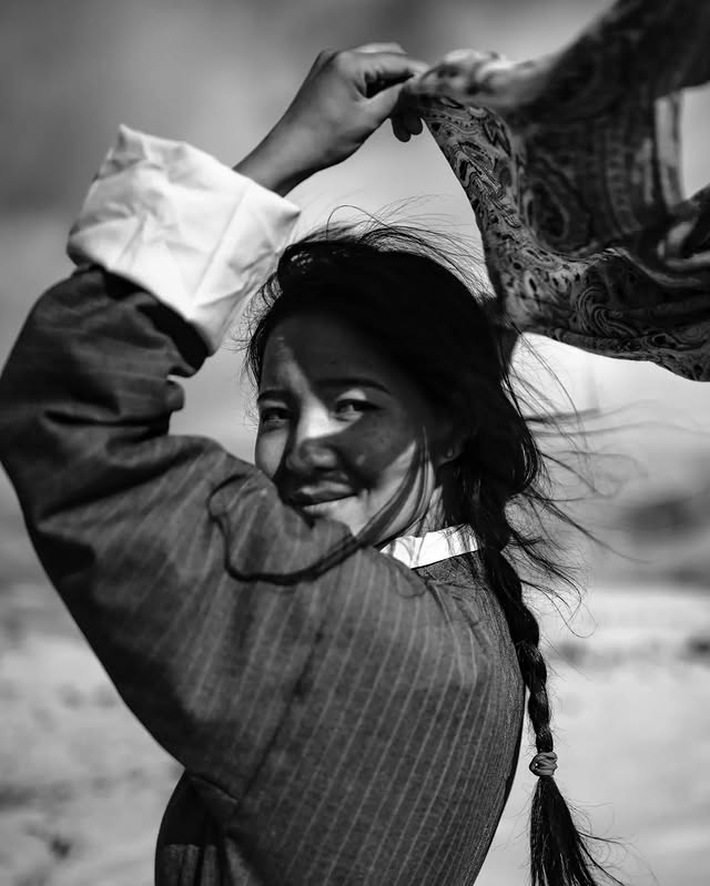 Travel with me to magical mountains of Spiti & Ladakh. One month non stop travels to the Himalayas, spend time with locals, meet nomads of the Himalayas. Bespoke Private Tour of Spiti & Ladakh.1 on 1 Photography Session @travelwithamanchotani by @aman_chotani