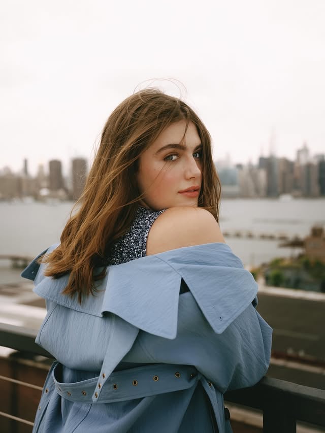 A month ago @ellabright__ may not have been on your radar. Today, she’s one of the breakout faces of the summer. Fresh off the success of @offcampusonprime , the 19-year-old actor sat down with Schön! to discuss stepping into the role of Hannah Wells, navigating the show’s emotional themes, finding her voice through music, and how the series has changed her life.Full journey at the #linkinbiophotography. @julia_sariy fashion. @lauraspriet_ talent. @ellabright__ hair. @jacobrozenberg make up. @misha212 casting, production + interview. @kelseyjbarnes video. @jp_blair fashion assistants. @anisa.bellee + @gabby.garder video assistant. @westonflemmons #offcampus #ellabright #schonmagazine by @ellabright__