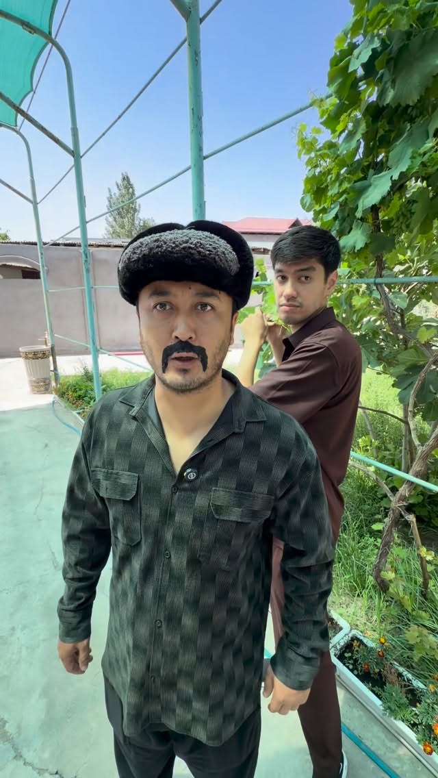 Oxirigacha koramiz 😂
Shunaqa yuragi tor odamlar bor a 🤦🏻‍♂️