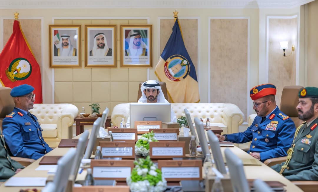 ‏حمدان بن محمد يترأّس الاجتماع الثاني لمجلس الدفاع لعام 2026، حيث اطّلع المجلس على مستجدات عدد من الملفات والبرامج المرتبطة بتطوير منظومة العمل الدفاعي، والجهود المبذولة لتعزيز الكفاءة والجاهزية بما يواكب التوجهات الاستراتيجية لوزارة الدفاع. by @onlymbz
