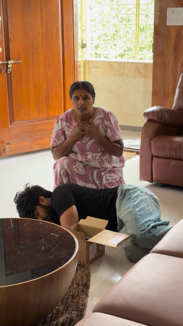 Ondhu parcel na kathe 🤣🤣