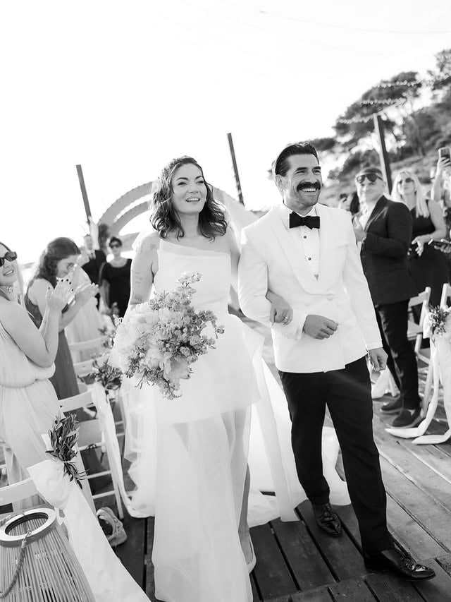 Mr. and Mrs. Majcen🫀

6.6.2026.

📸 @sanjalydiaweddings @domagojkaracic