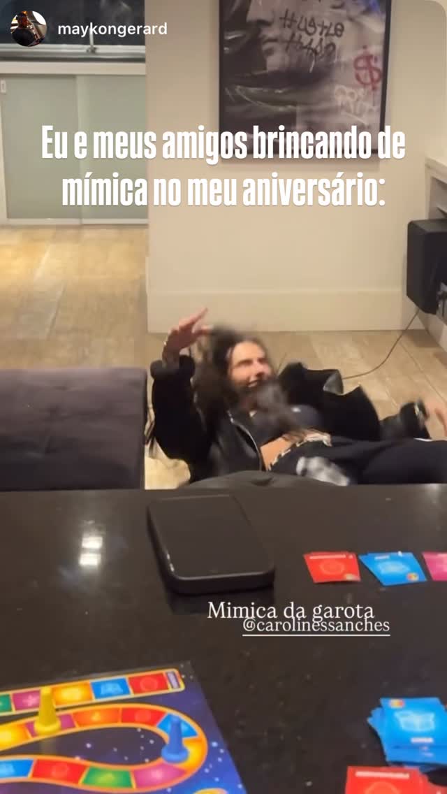 Kkkkkkkkkkkkkkkkkkkkkkkkkkk… by @carolinessanches