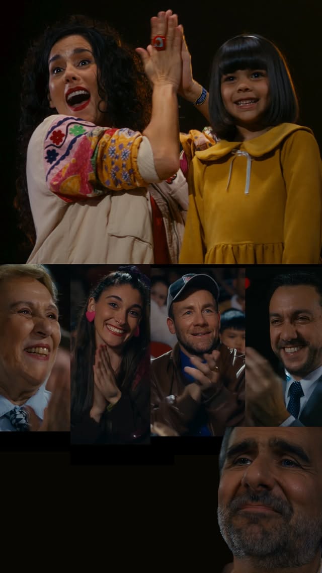 A veces pensamos que tenemos que poder con todo solos, pero la vida siempre encuentra la manera de recordarnos la importancia de quienes nos sostienen, nos escuchan y nos acompañan en los momentos más difíciles. 💖Gracias, Amanda, por recordarnos el valor de una red de apoyo 🫂 y lo mucho que puede cambiar una vida sentirse querido y acompañado. ✨Amando a Amanda, HOY en cines. 🎬🍿 by @gianellaneyra_