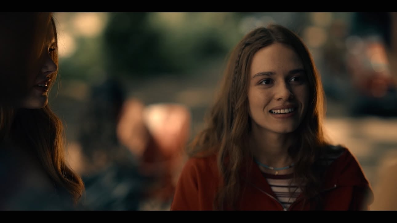 Sam, Percy, Delilah, and Jordie at a Barry’s Bay bonfire? Say less. Sparks are flying, to say the least.Swooon has an exclusive sneak peek of #EveryYearAfter ahead of the show’s June 10 premiere. Head to the link in bio for more. by @everyyearafter