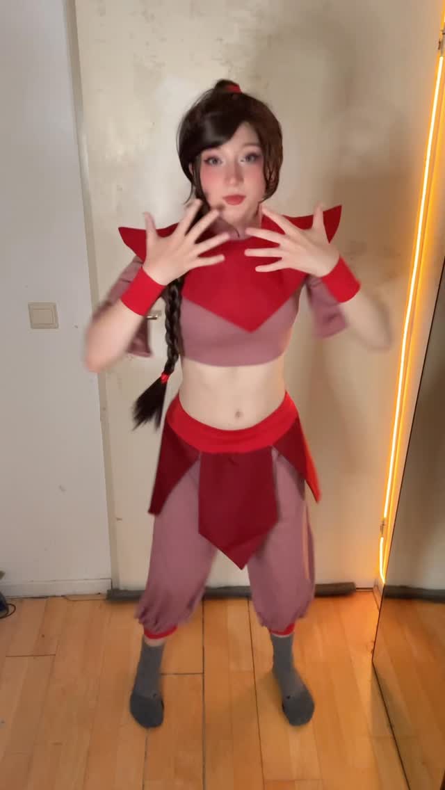What do we think? #tylee #cosplay #dance #avatarthelastairbender by @sususcosplays