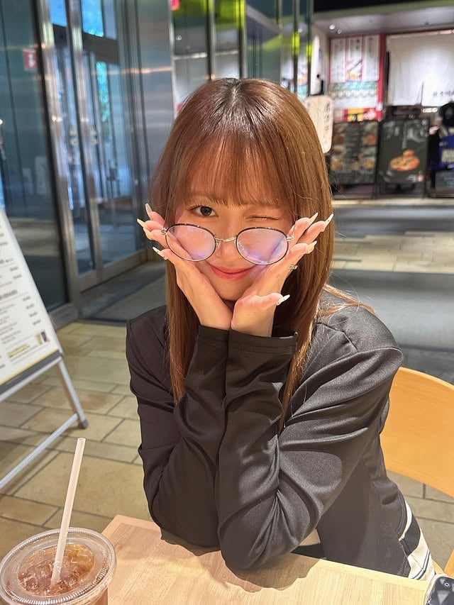 お仕事前にコーヒー☕️
最近はコンサート以外のお仕事や、今後また踊ったり長時間移動するための腰のリハビリと加療も含めてバタバタとすごしていました🙂‍↕️

改めて、日常生活が無理なく送れるようになれてうれしいです🍀💛調子に乗らず、でもたまに息抜きもしながら健康に感謝して生活します！リハビリ、加療がんばってます💪🏻

#モーニング娘26
#野中美希#ちぇる