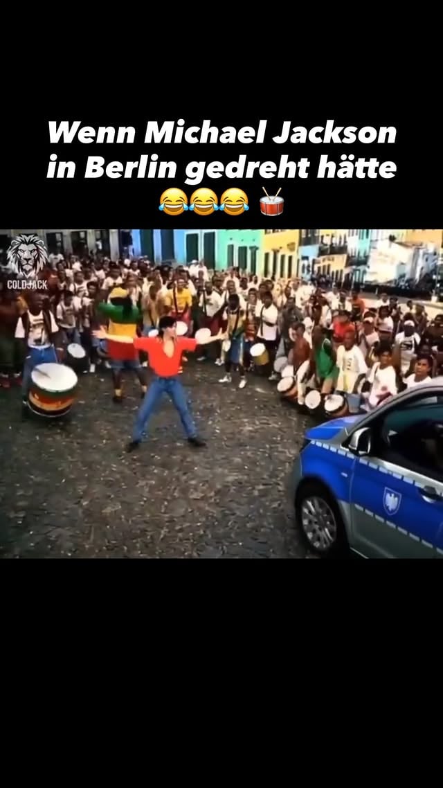 Wenn Michael Jackson sein Musikvideo „They don’t care about us!“ in Berlin gedreht hätte!!! Ich kann nicht mehr 😂😂😂😂 Sound an 🔊🔊🔊